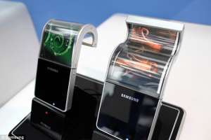 LG в 2012 году начнет массовое производство гибких OLED-дисплеев